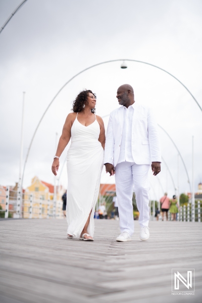 Anniversary photoshoot at Queen Emma Bridge