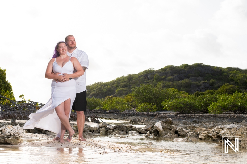 Couple photo session at Doggy Beach Curacao