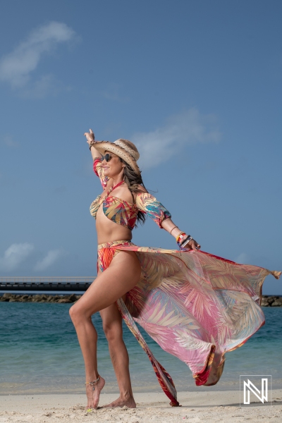 Couple photo session at Mangrove Beach Corendon Curacao