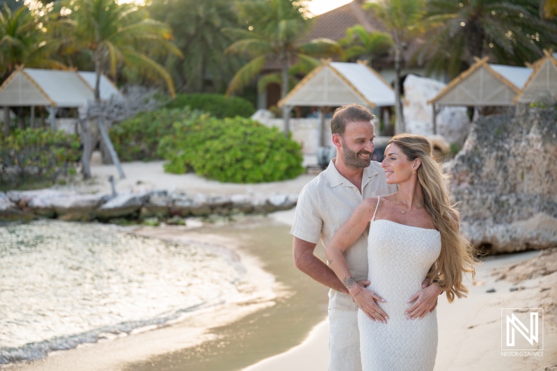 Wedding proposal at Baoase Luxury Resort in Curacao takes place on the beach with happy couple