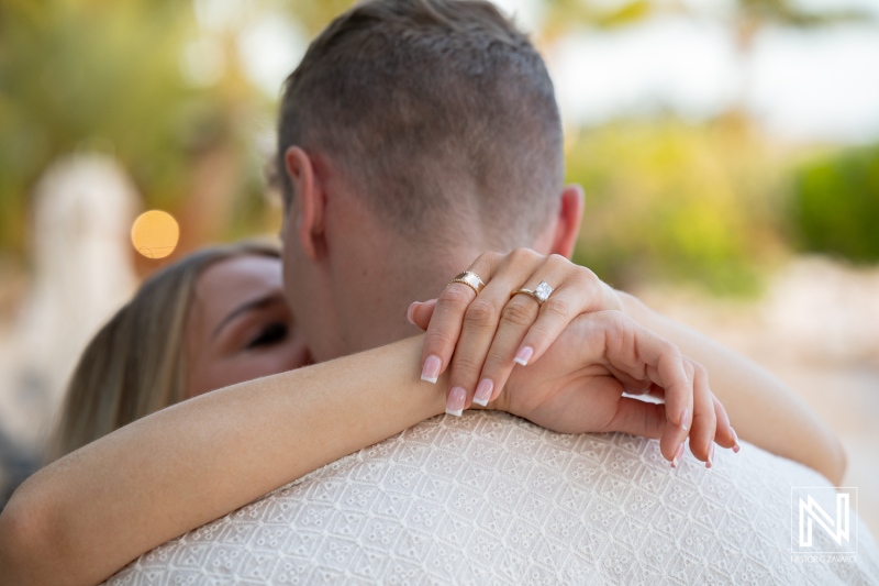Romantic wedding proposal at Baoase Luxury Resort in Curacao during a sunny afternoon