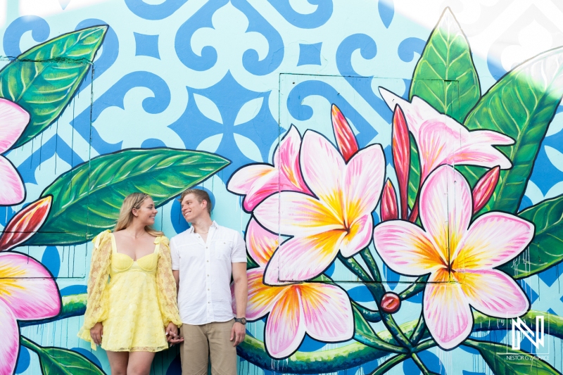 Couple's engagement session at Otrobanda