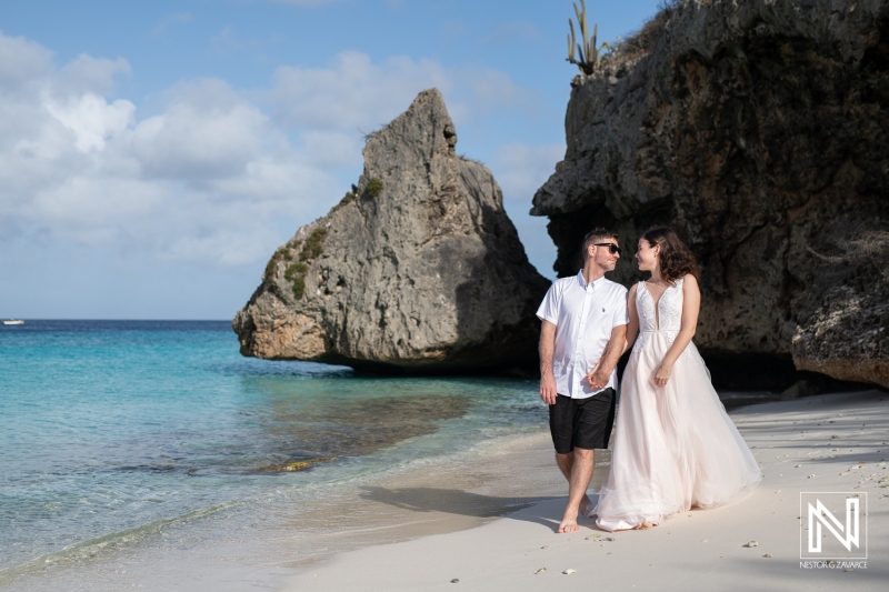 Trash the Dress photoshoot at Cas Abao