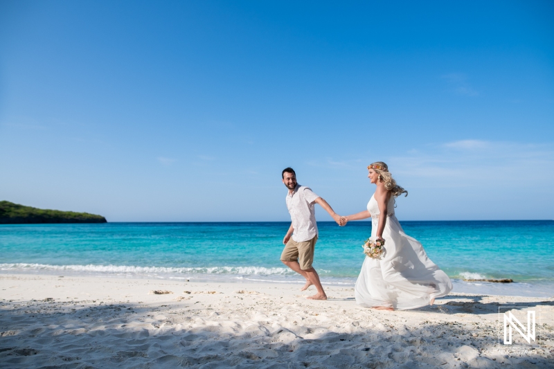 Trash the Dress photoshoot at Cas Abao