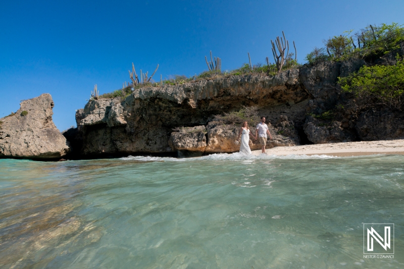 Trash the Dress photoshoot at Cas Abao