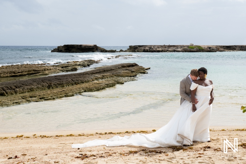 Trash the Dress photoshoot at Playa Kanoa