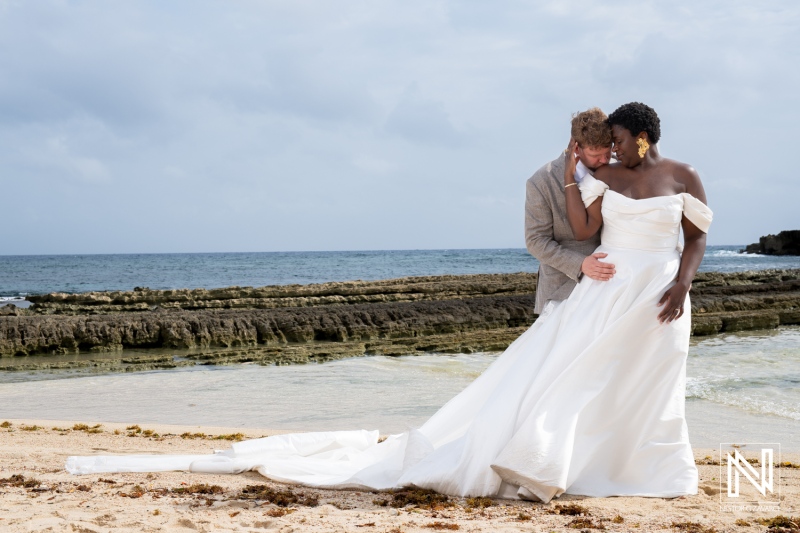 Trash the Dress photoshoot at Playa Kanoa