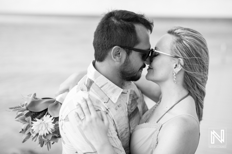 Couple photoshoot at Playa Porto Mari