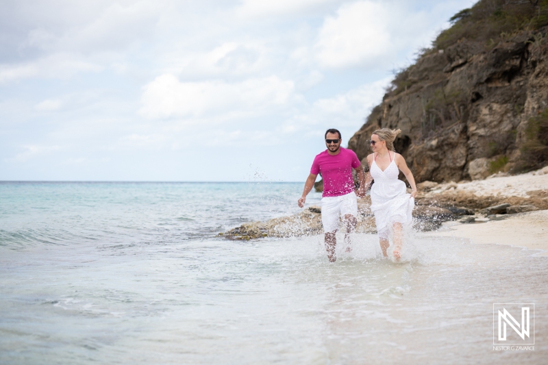 Couple photoshoot at Playa Porto Mari
