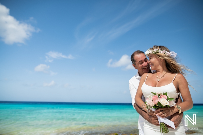 Trash the Dress photoshoot at Playa Porto Mari