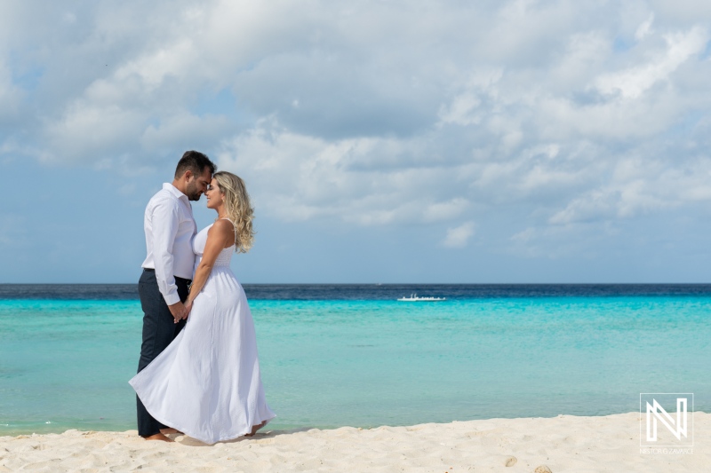 Trash the Dress photoshoot at Playa Porto Mari