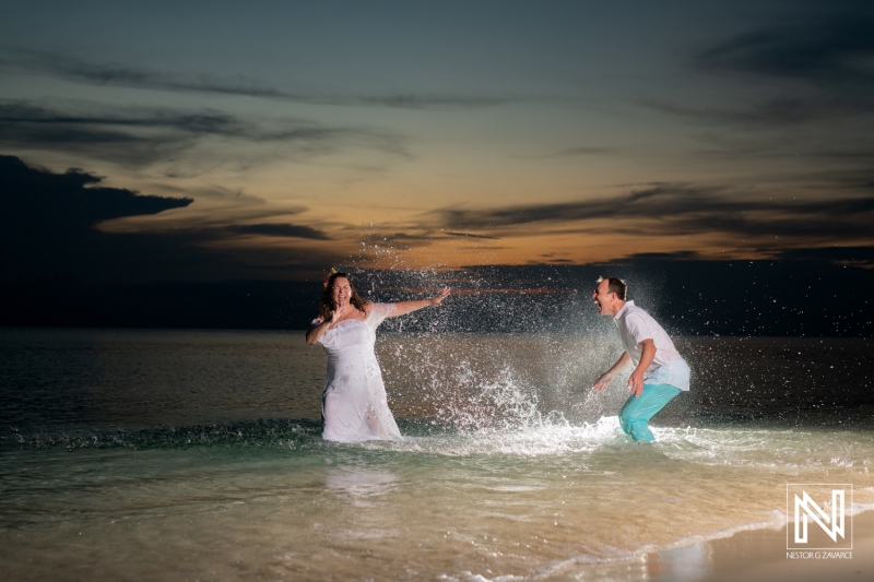 Couple's sunset photoshoot session
