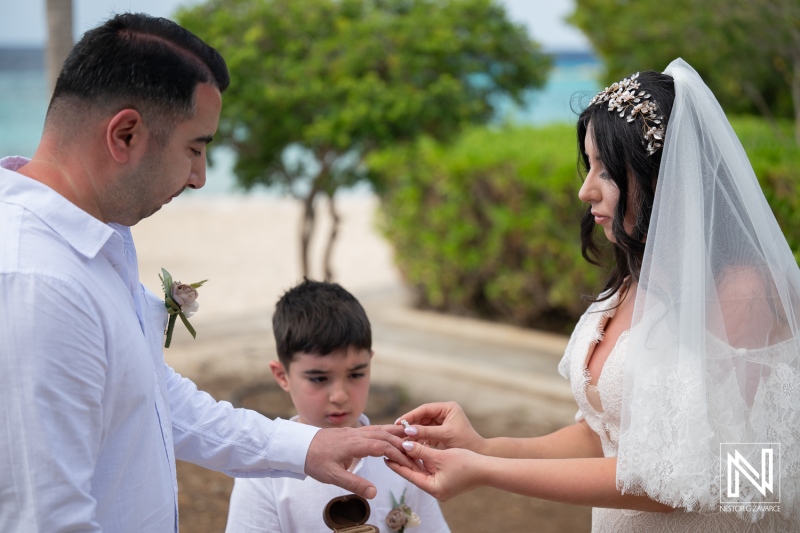Couple exchanges vows during renewal ceremony at Curacao Marriott Beach Resort