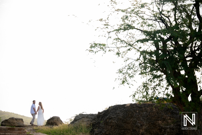 Couple celebrates vow renewal at Playa Jeremi in Curacao on a sunny day