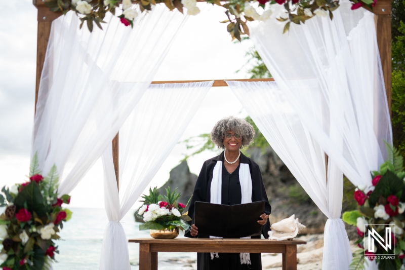 Vows Renewal officiant
