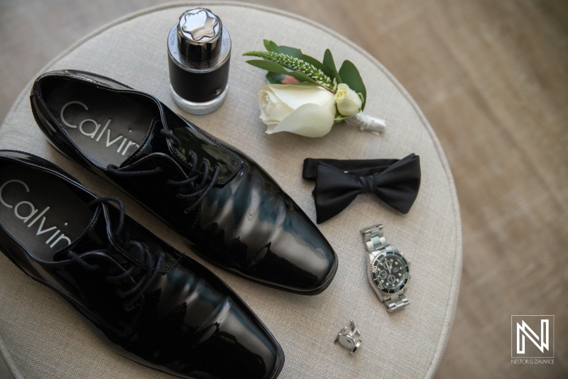 Groom's Shoes and Accesories