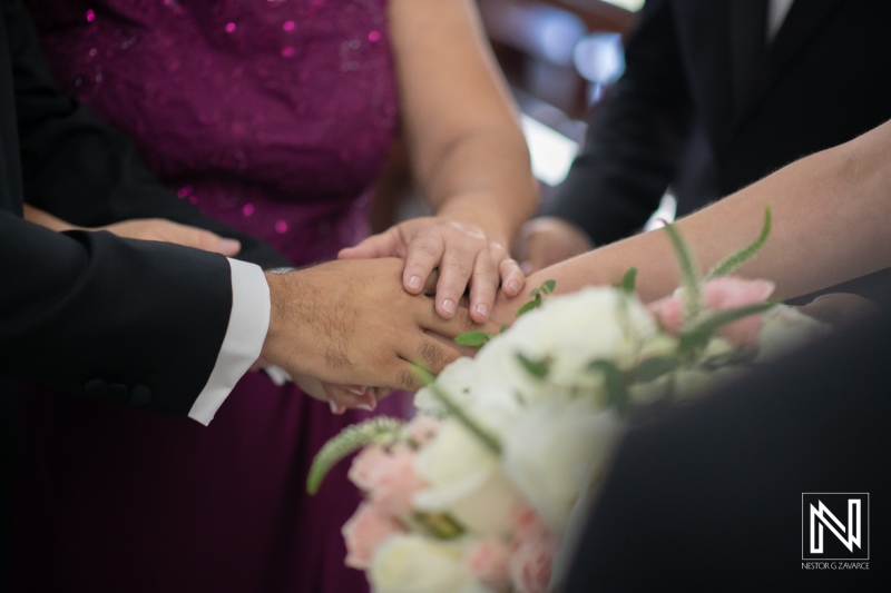 Hands