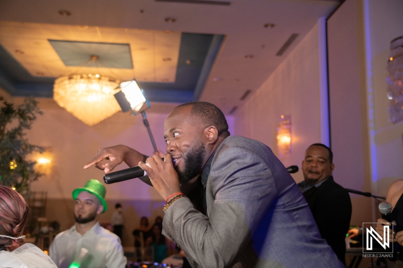 Singer at the reception