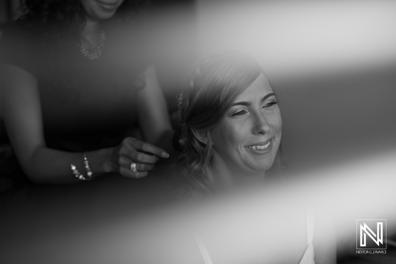 Bride hairstiling