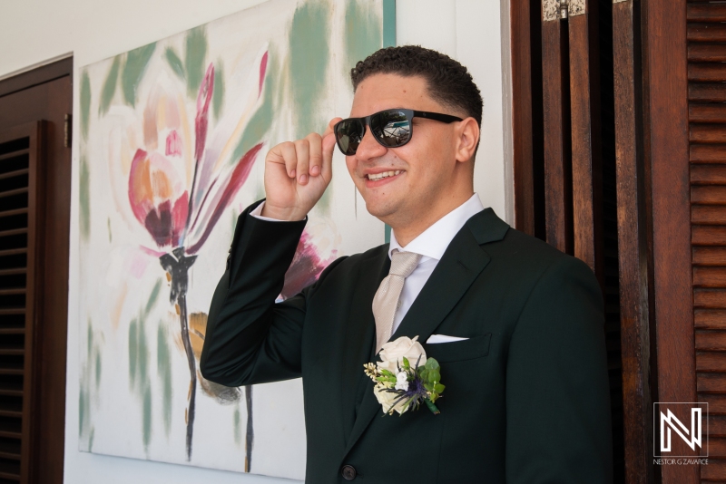 Groom pose