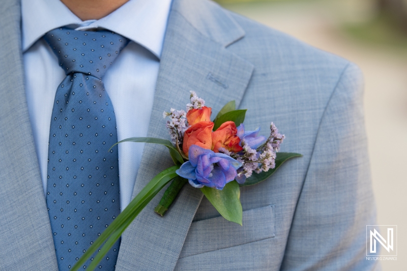Groom's boutoniere