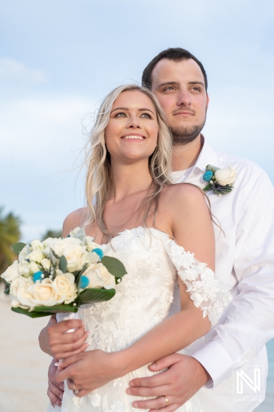 Bride and groom photoshoot session