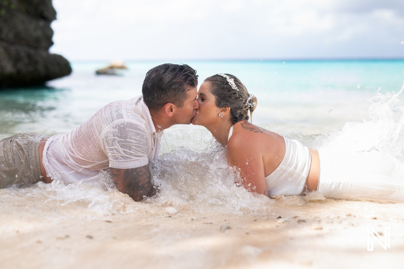 Couple photoshoot at the beach