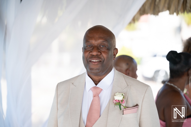 Wedding celebration at Karakter in Curacao with guests enjoying special moments