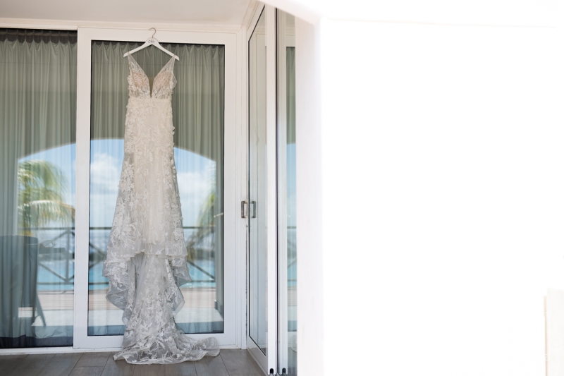 Bridal dress