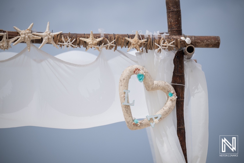 Romantic Wedding Details in Curacao