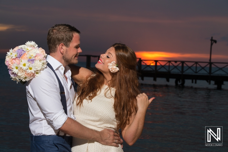Bride and groom photoshoot with the beach sunset