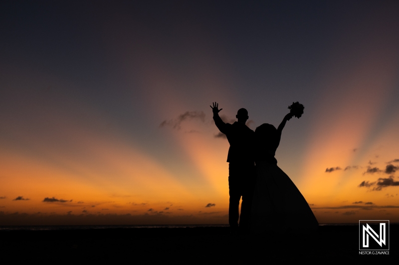 Bride and groom sunset photoshoot session