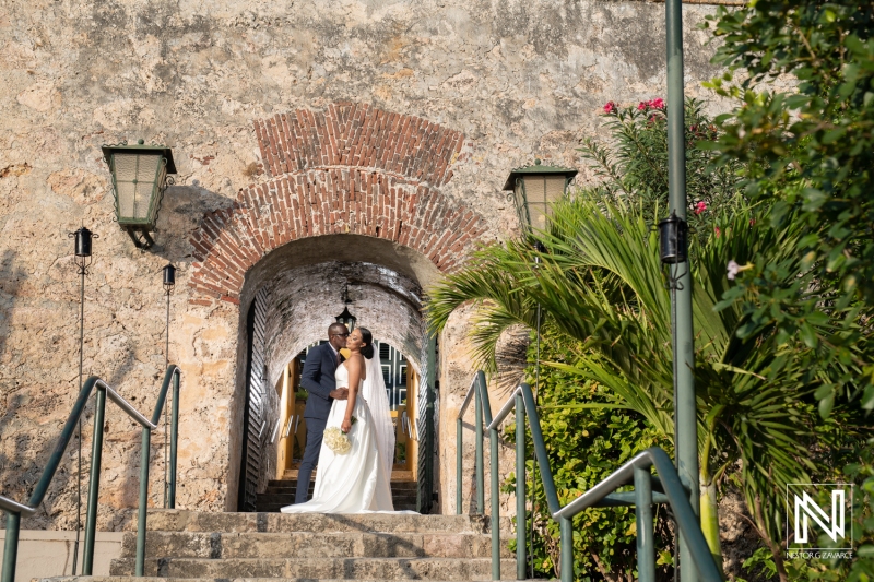 Bride and groom photoshoot session