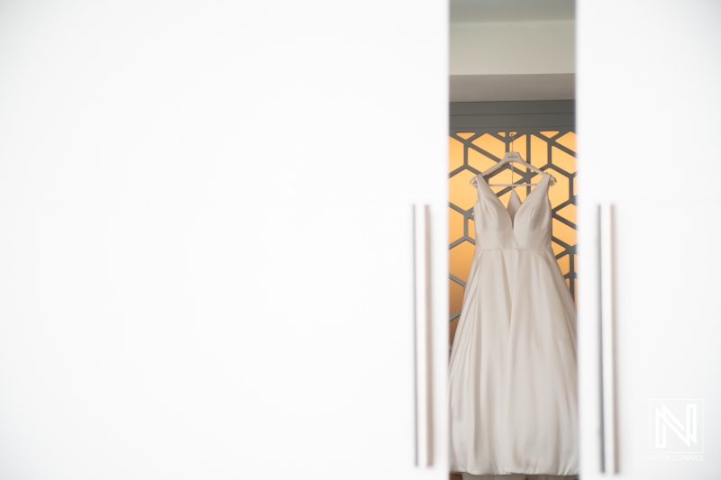 Bridal dress
