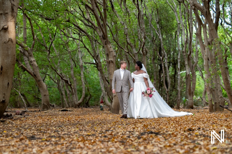 Bride and groom photoshoot session