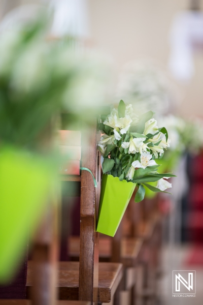 Church bench flower wedding decoration