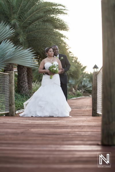 Bride and groom photoshoot on the pier