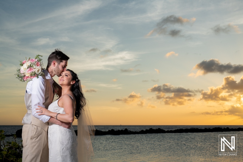 Bride and groom sunset photoshoot session