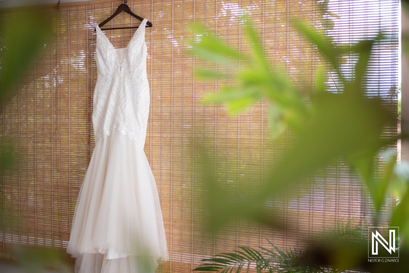 Bride's dress
