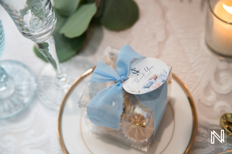 Reception favor