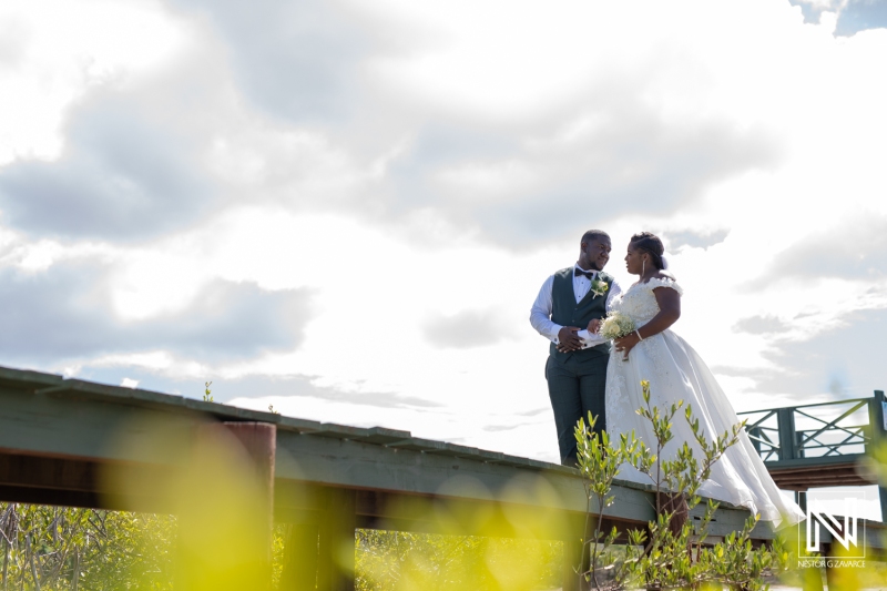 Bride and groom photoshoot at the pier