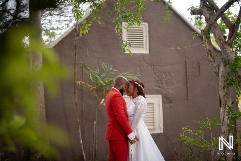 Bride and groom photoshoot session