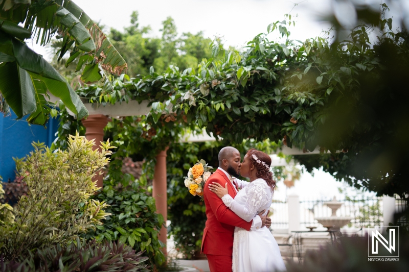 Bride and groom photoshoot session