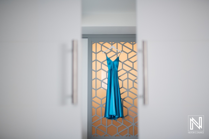 Bride's dress