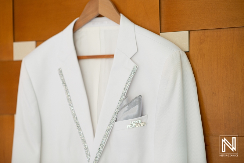 Groom's attire