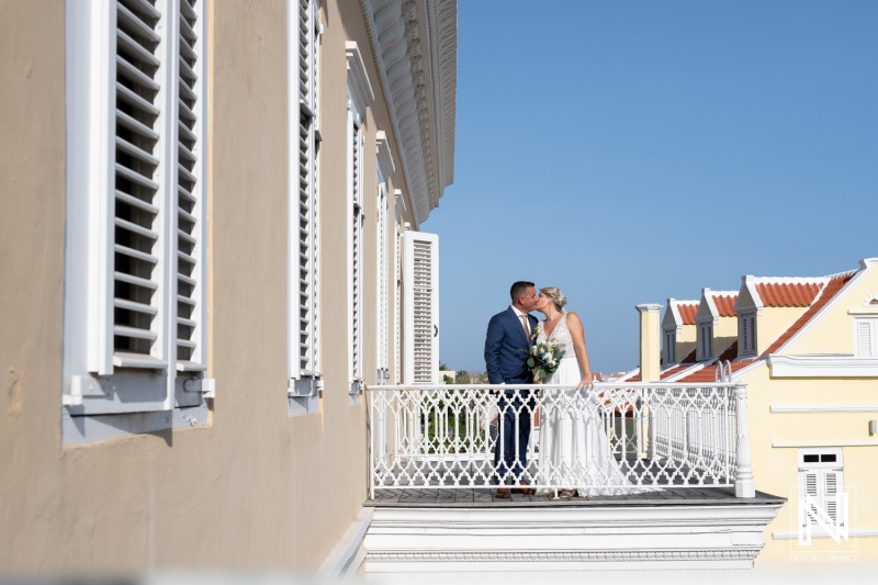 Bride and groom photoshoot session