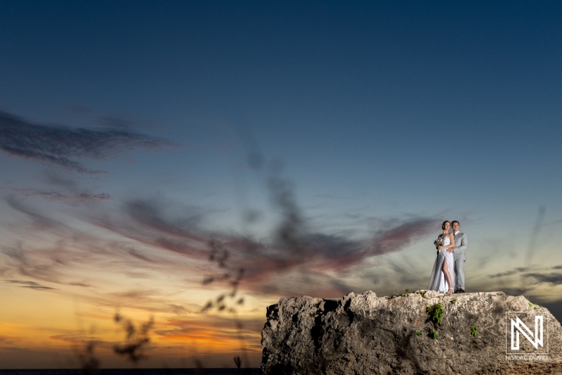 Bride and groom sunset photoshoot session