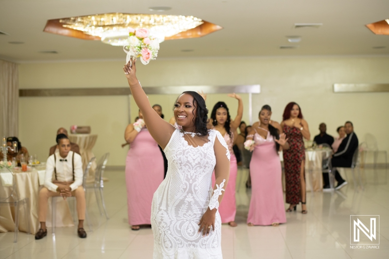 Bouquet toss
