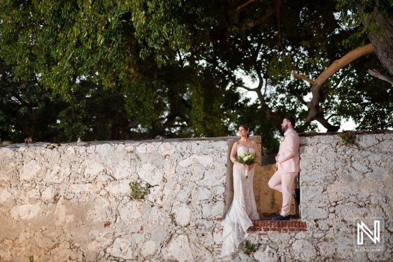 Bride and groom photoshoot session