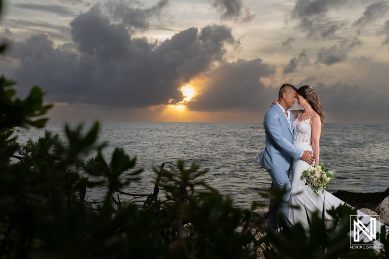 Couple sunset photoshoot session